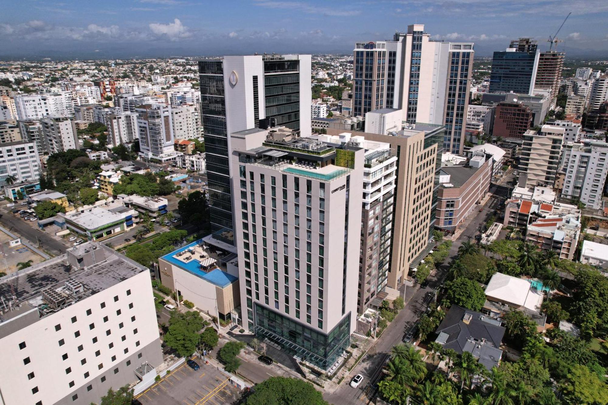 Hotel Courtyard By Marriott Santo Domingo Piantini Exteriér fotografie