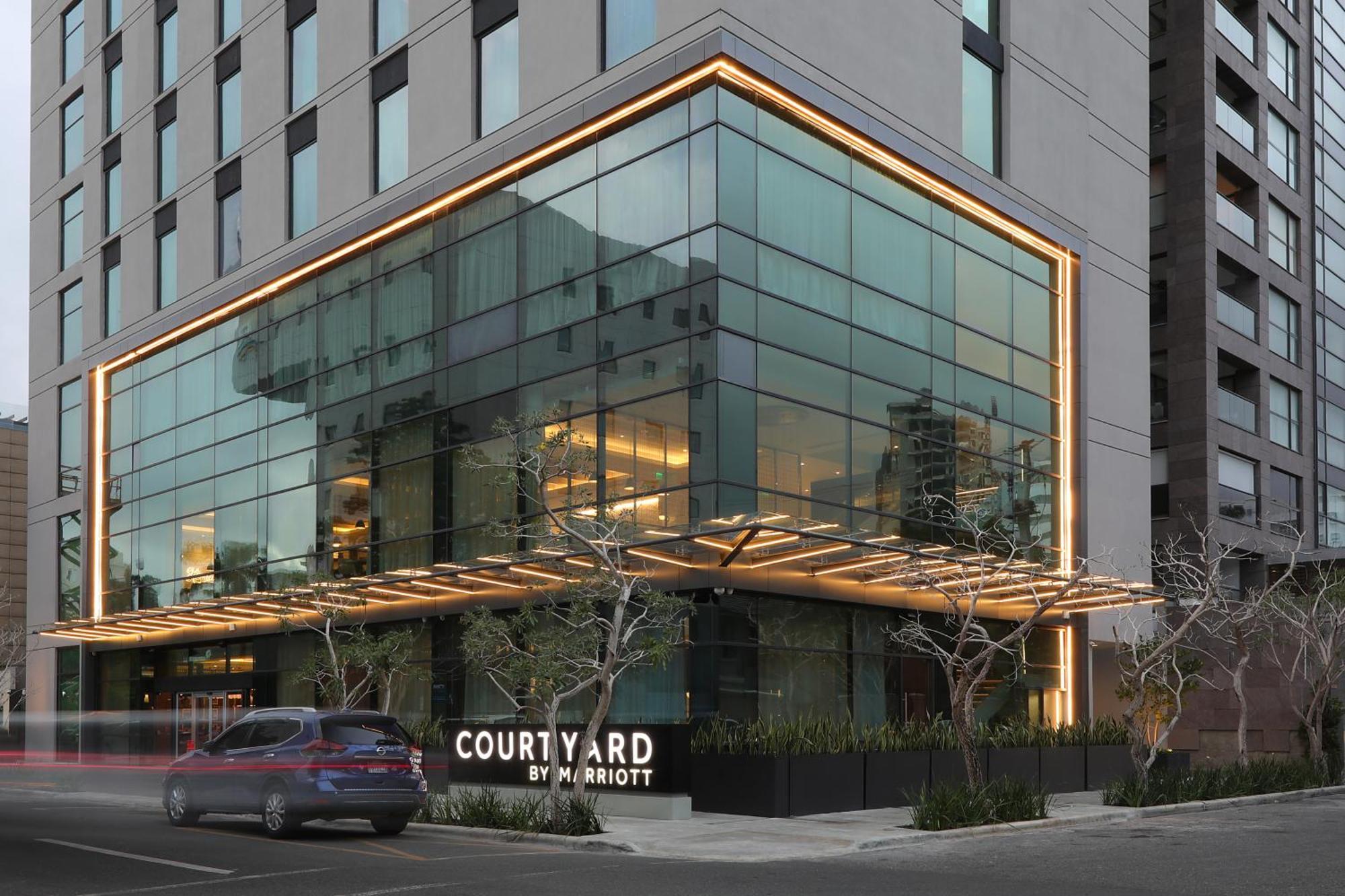 Hotel Courtyard By Marriott Santo Domingo Piantini Exteriér fotografie